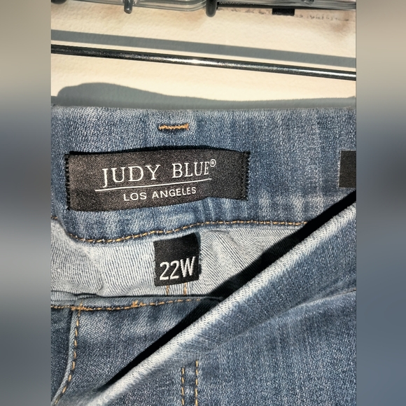Judy Blue (Size 22W) Blue Medium Wash Super Flare Pull-on Denim Stretch Jeans - Picture 3 of 8